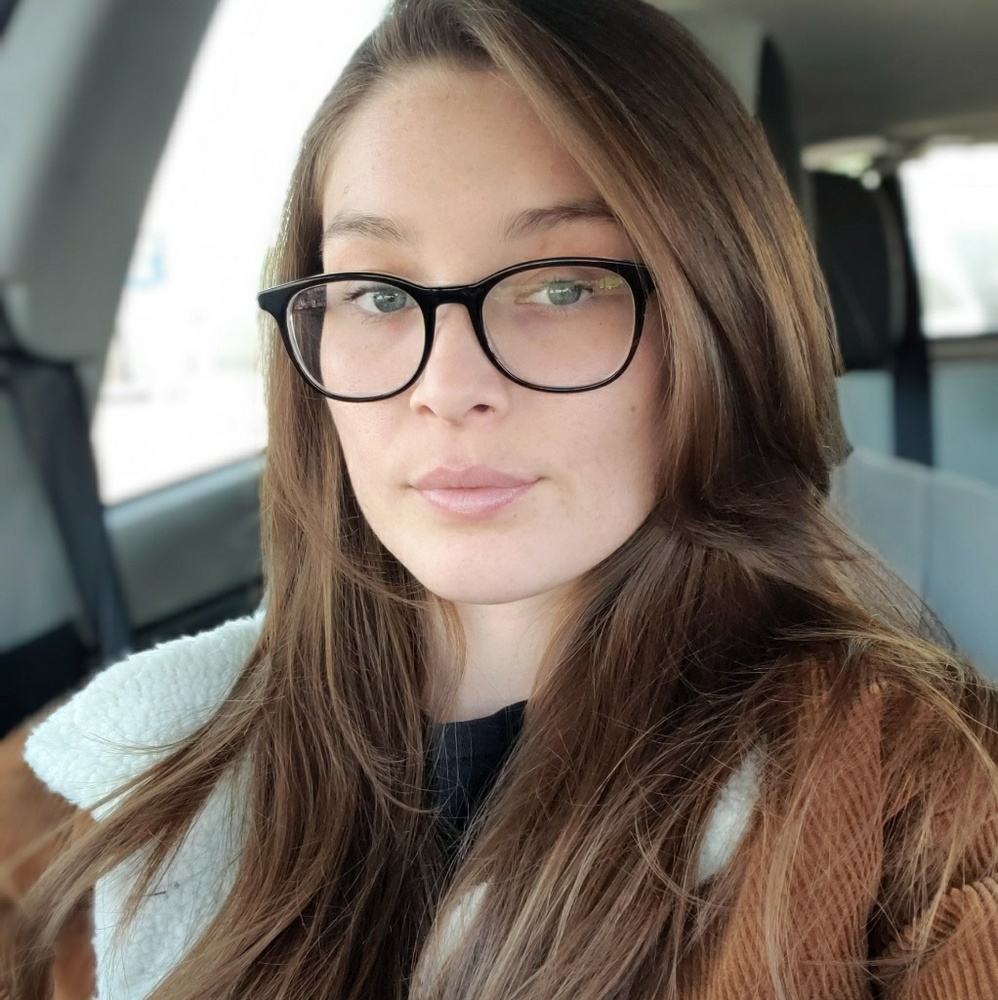Meet your Posher, Savannah